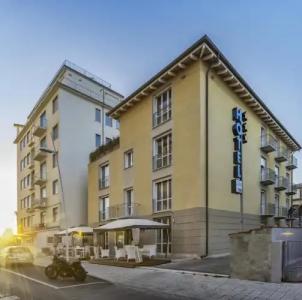 Lido Inn