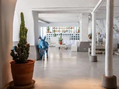 Mykonos Blu, Grecotel Boutique Resort