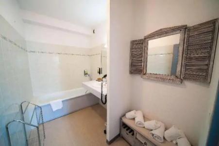 Sure by Best Western Beziers Le Monestie - 32