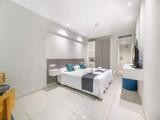 Standard room with inland view