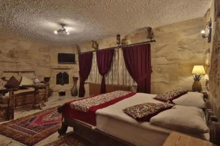 Old Town Stone House - 57