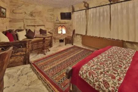 Old Town Stone House - 42