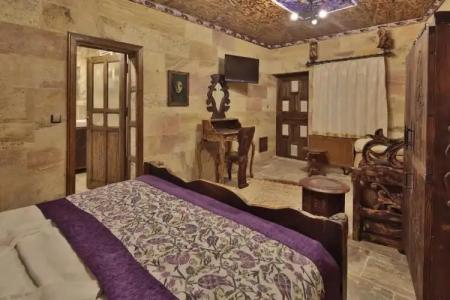 Old Town Stone House - 45