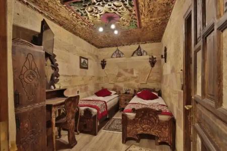 Old Town Stone House - 26