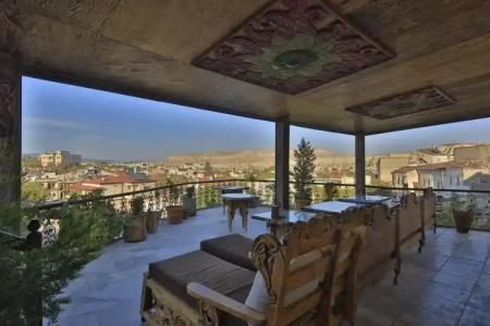 Old Town Stone House - 20