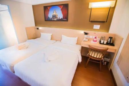 Chiang Roi 7 Days Inn - 55