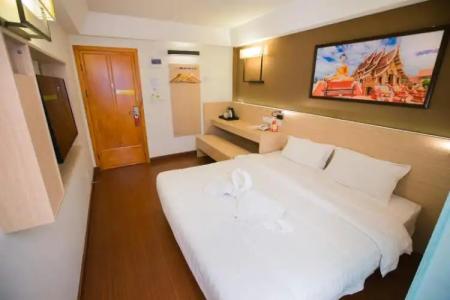 Chiang Roi 7 Days Inn - 53