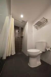 Chiang Roi 7 Days Inn - 59