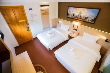 Chiang Roi 7 Days Inn - 56