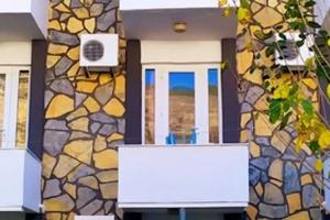Haluk Hotel, Oren