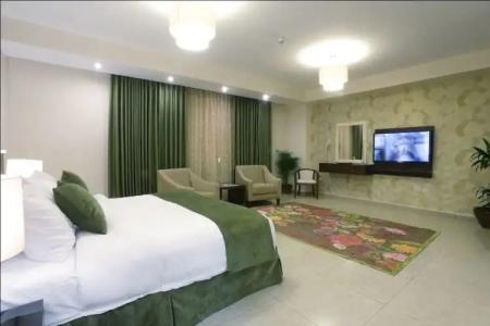 City Rose Suites - 222
