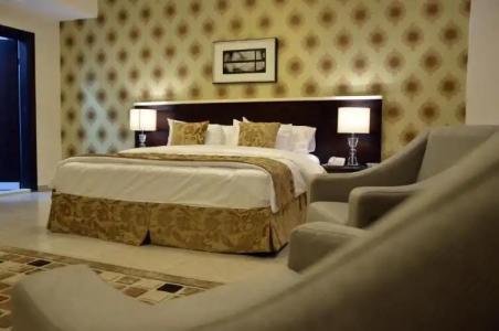 City Rose Suites - 251