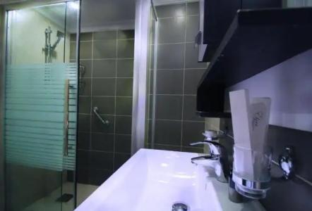 City Rose Suites - 138