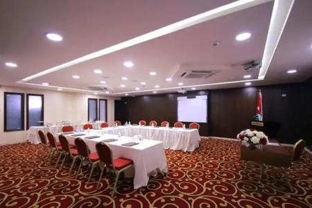 City Rose Suites - 19