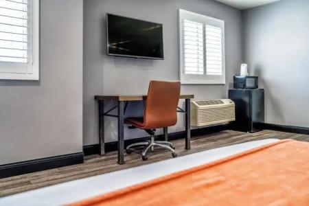 LYFE INN & SUITES by AGA - LAX Airport - 70