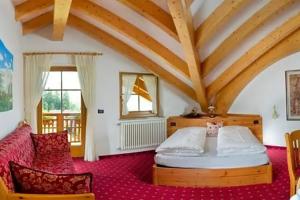 Family Hotel La Grotta, Vigo di Fassa