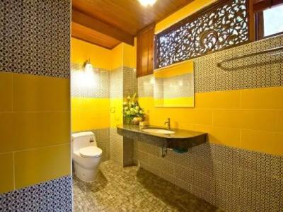 Bueng Bua Thong Resort - 8