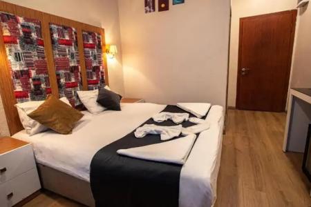 La Pazza Suites - 51