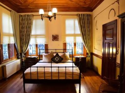 Ottoman Suites by Sera House - 16