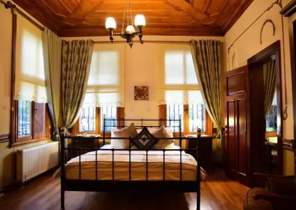 Ottoman Suites by Sera House - 39