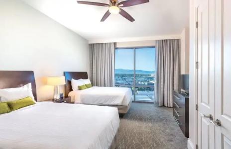 Club Wyndham Desert Blue - 75