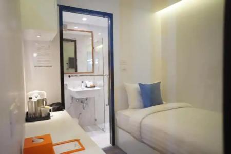 S Box Sukhumvit - SHA Extra Plus - 33