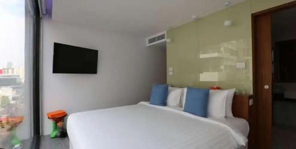 S Box Sukhumvit - SHA Extra Plus - 70