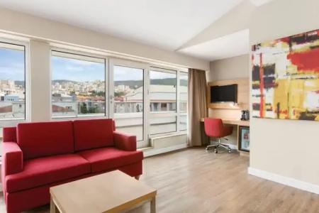Ramada Encore Istanbul Kartal - 111