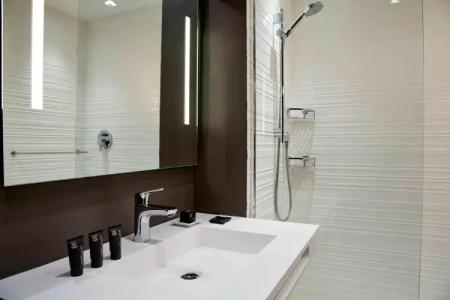 AC by Marriott Miami Beach - 8