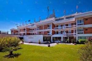 Garden Hotel, Latina