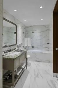 TITANIC Chaussee Berlin - 48