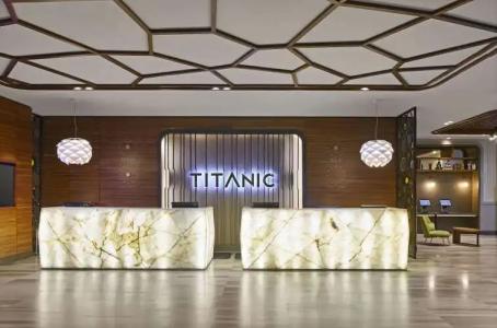 TITANIC Chaussee Berlin - 18