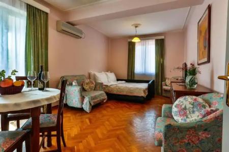 Villa Velzon Guesthouse - 50