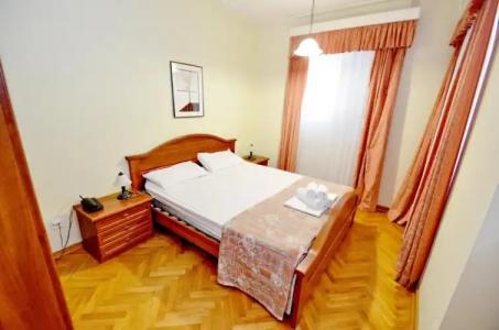 Villa Velzon Guesthouse - 76