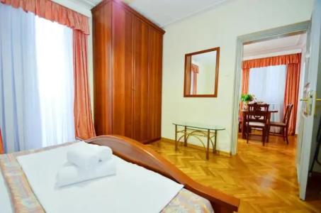 Villa Velzon Guesthouse - 63