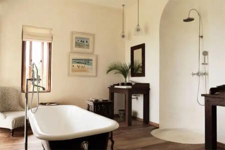 Qambani Luxury Resort - 8