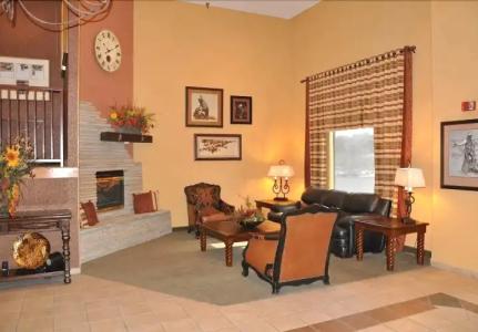 Ruidoso Mountain Inn - 1