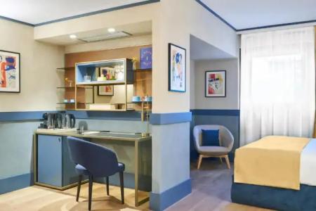 Fifty House Cellini - 8