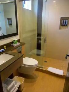 Best Western Plus Glendale - 45