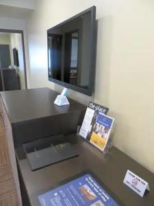 Best Western Plus Glendale - 44