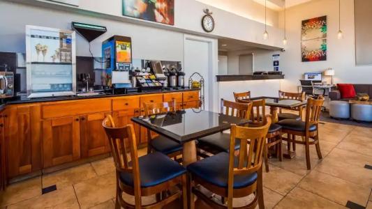 Best Western Heritage Inn - 20