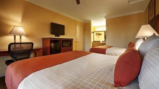 Best Western Heritage Inn - 33