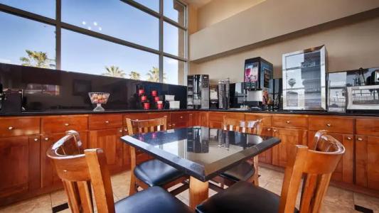 Best Western Heritage Inn - 21