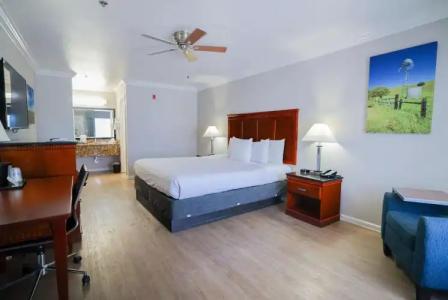 Best Western Heritage Inn - 3