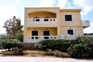 Apartment Hotel «Niros Beach»