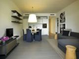 3 Bedrooms Apartment with lake view