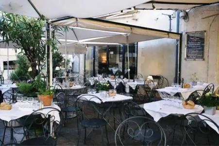 Hôtel du Palais des Papes - 20