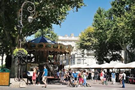 Hôtel du Palais des Papes - 24