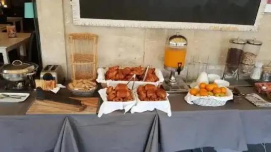 Hôtel du Palais des Papes - 13