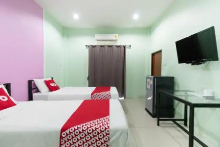 OYO 1163 Eden Hostel - 3